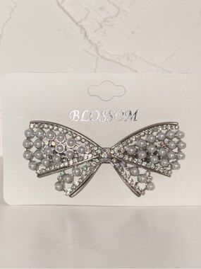 Silver Pearl & Crystal Bow Hair Clip